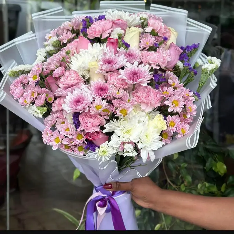 MJflowers Garden bloom mums bouquet