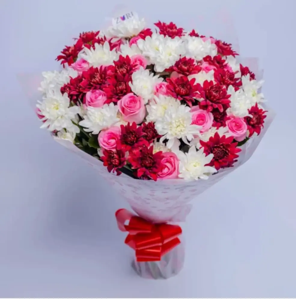 Pinky rose Mums bouquet image by MJflowers